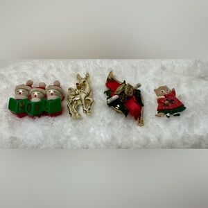 Christmas Pin/Brooch Lot of Four